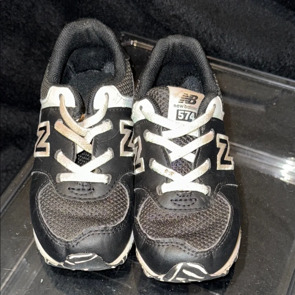 New Balance 574 Kids Black and White Sneakers